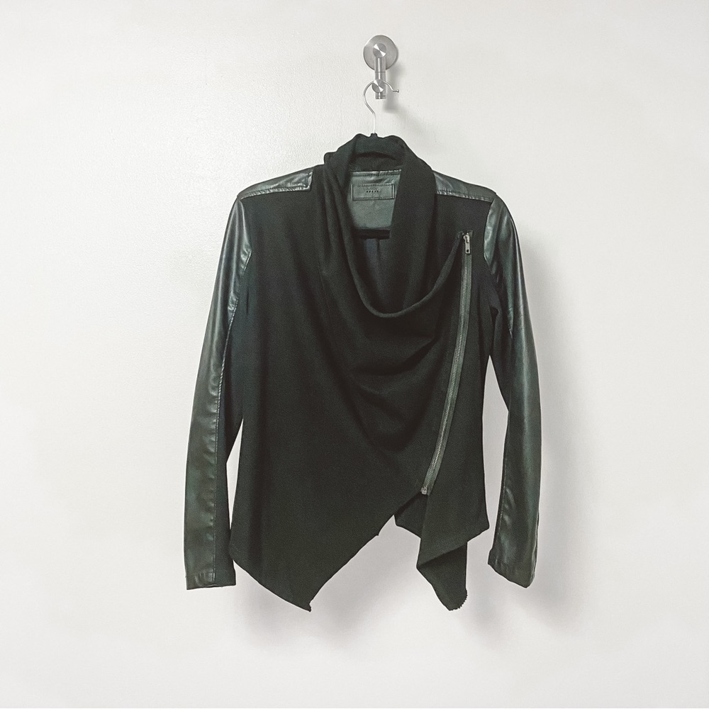 Blank NYC‎ Vegan Leather Winter Casual Chic Asymmetrical Zip Drape Jacket Black